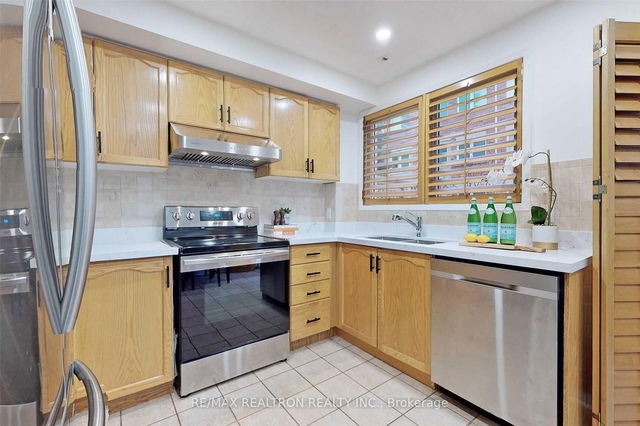 1503 - 28 Rosebank Drive