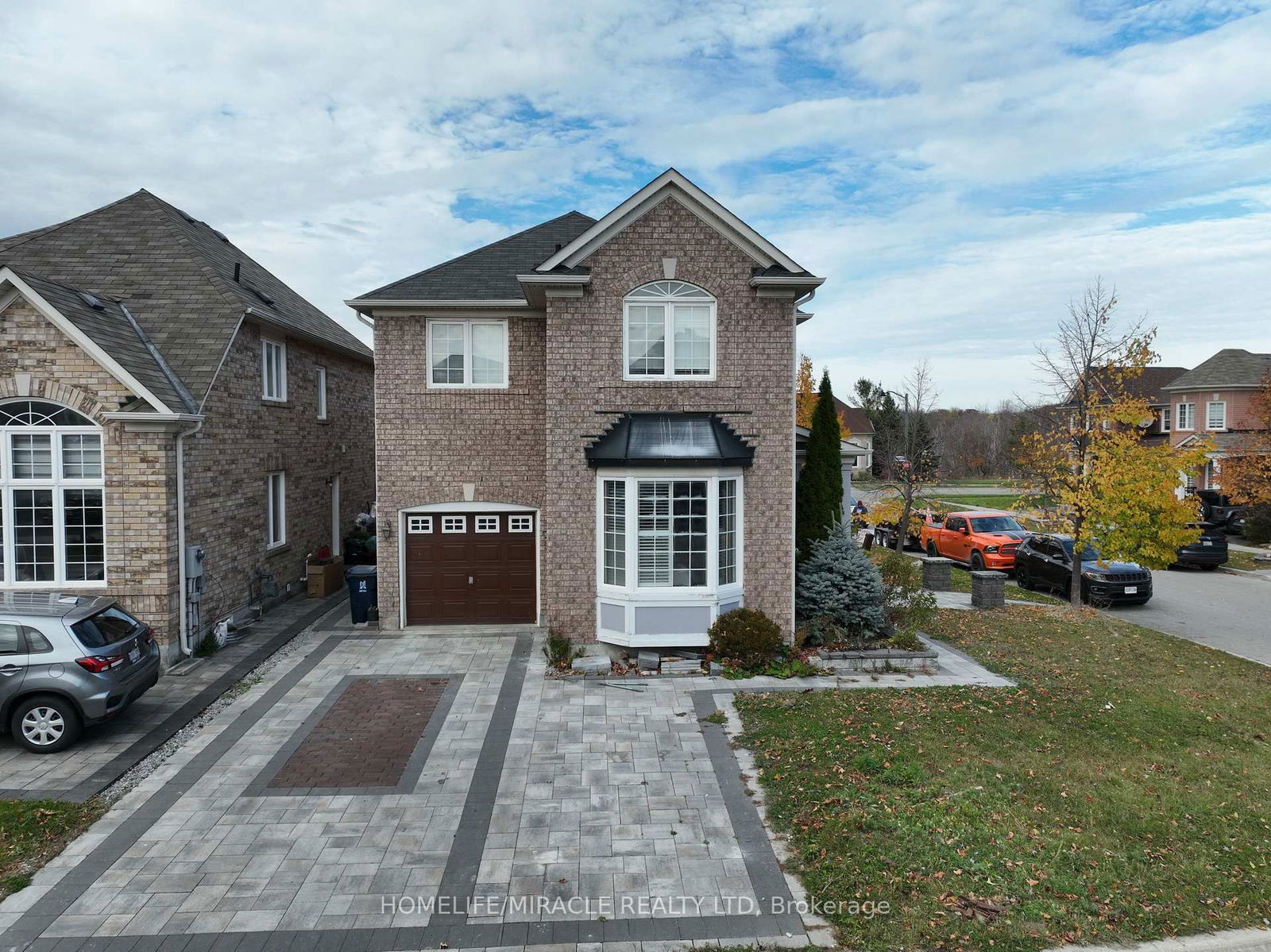 Detached House for sale at 62 Antelope Drive, Toronto, Rouge E11, M1B 6K5 - MLS: E12172113