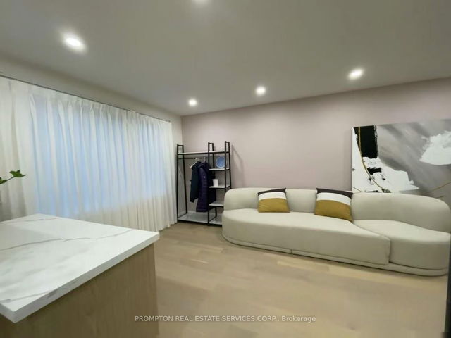 Main - 77 Ionview Road