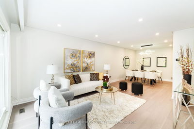 281 Timberbank Blvd, Toronto - L'Amoreaux image-0-2