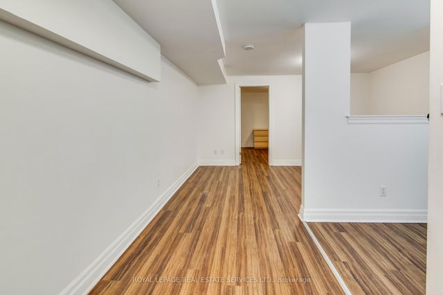 L - 116 Gillard Avenue