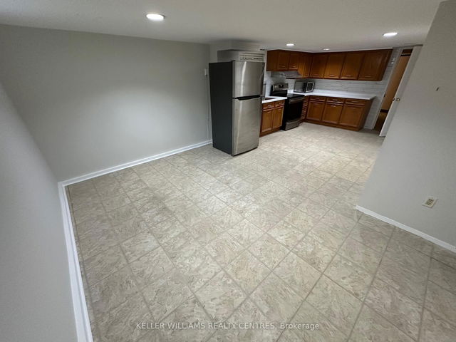 Bsmt - 426 Strathmore Boulevard
