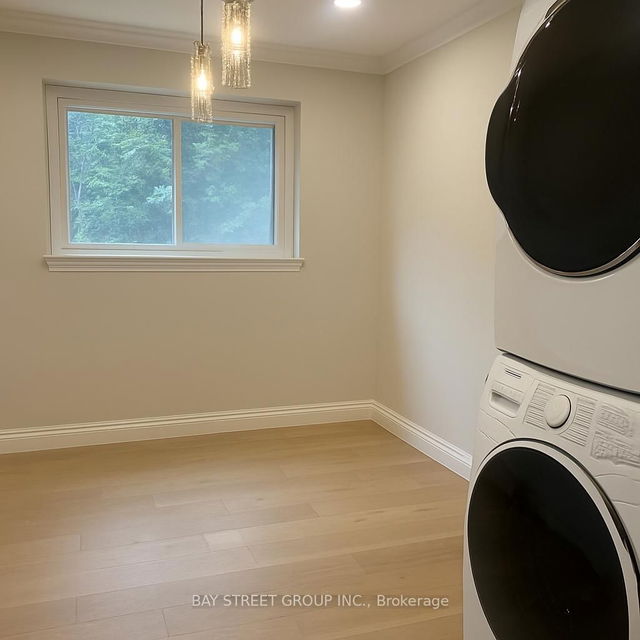 Upper - 9 Seaburn Place