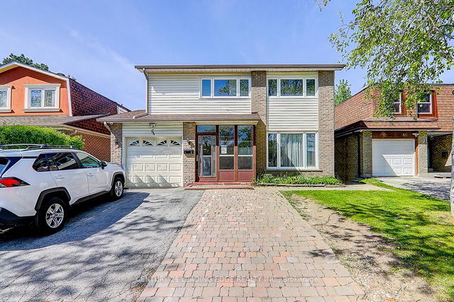 64 Alexmuir Boulevard