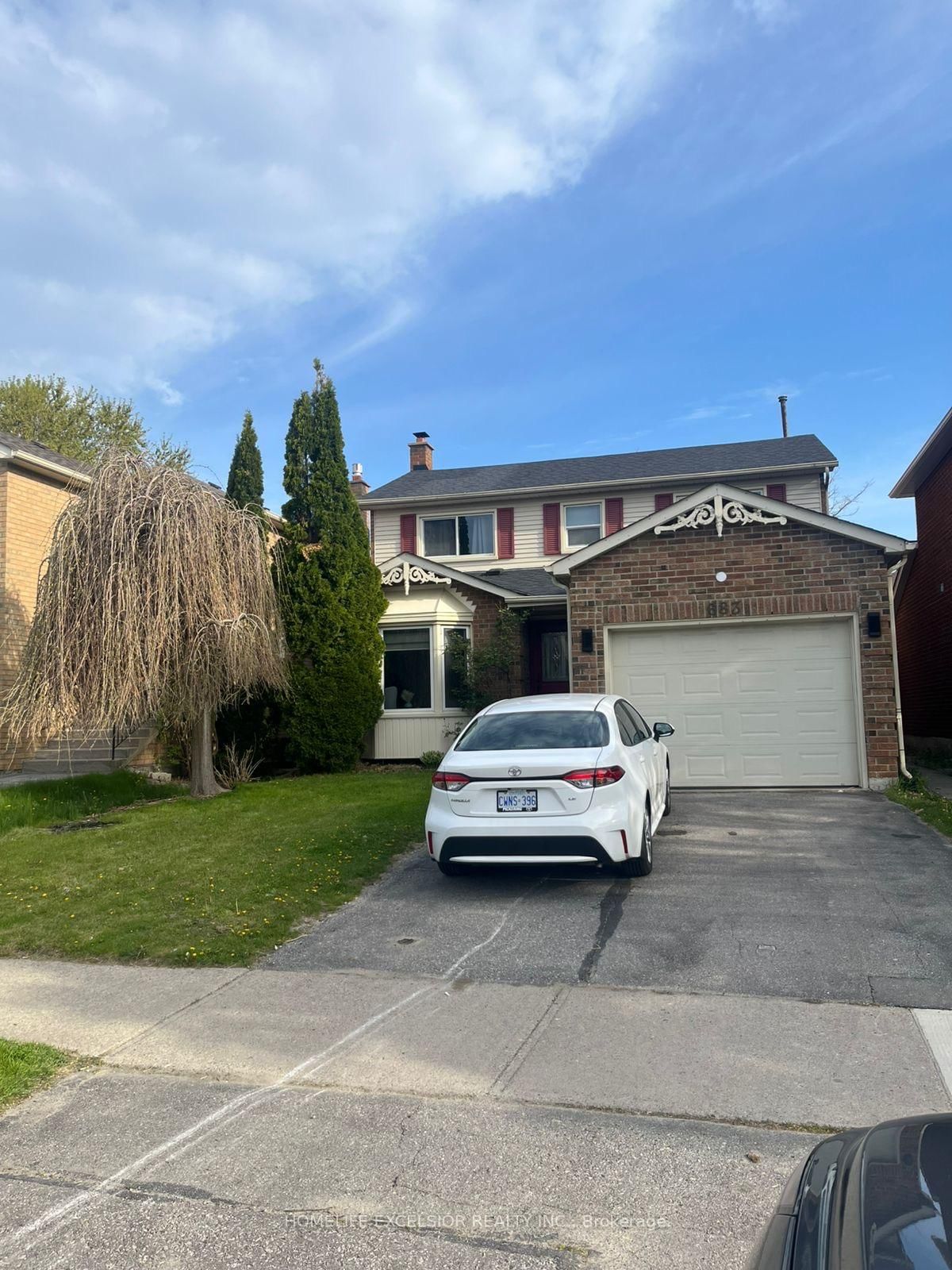 Detached House for lease at 683 Chiron (Basement) Crescent, Pickering, Amberlea, L1V 4V2 - MLS: E12174685