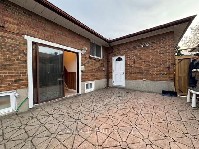 98 Sonmore Drive