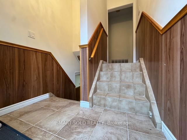 98 Sonmore Drive