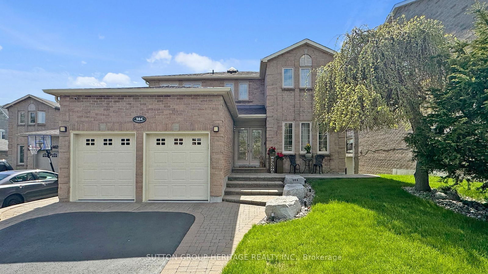 Property at 984 Rambleberry