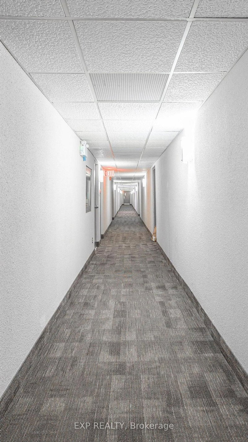 214 - 580 Mary St E, Whitby, L1N 2R3 | Image 2