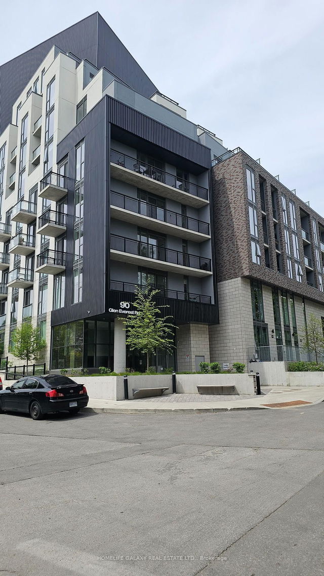 903 - 90 Glen Everest Road