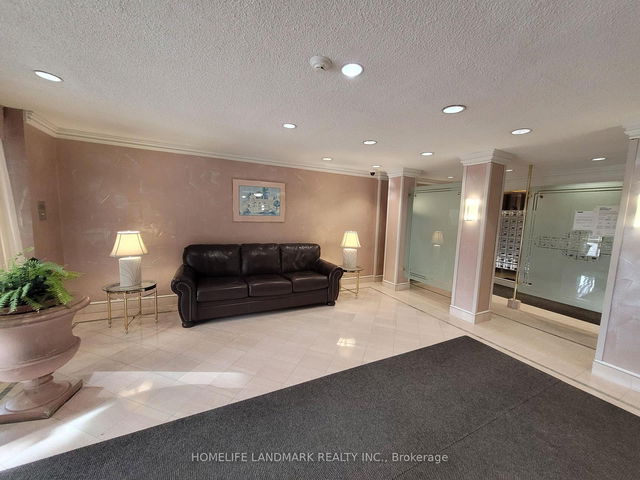 1015 - 75 Bamburgh Circle