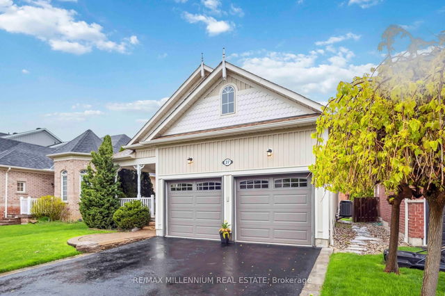 27 Corsham Drive