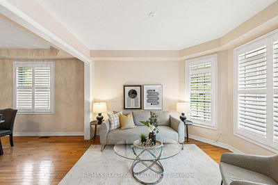 451 Staines Rd, Toronto - Rouge E11 image-0-3