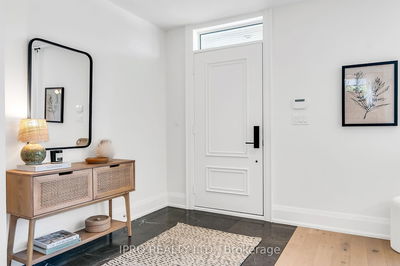 94 Kings Park Blvd, Toronto - Danforth Village-East York image-0-2