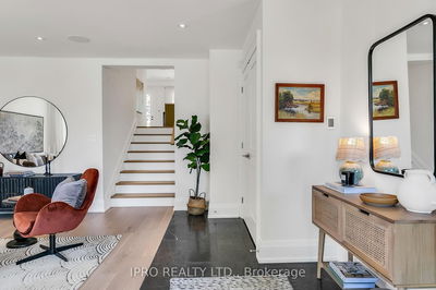 94 Kings Park Blvd, Toronto - Danforth Village-East York image-0-3