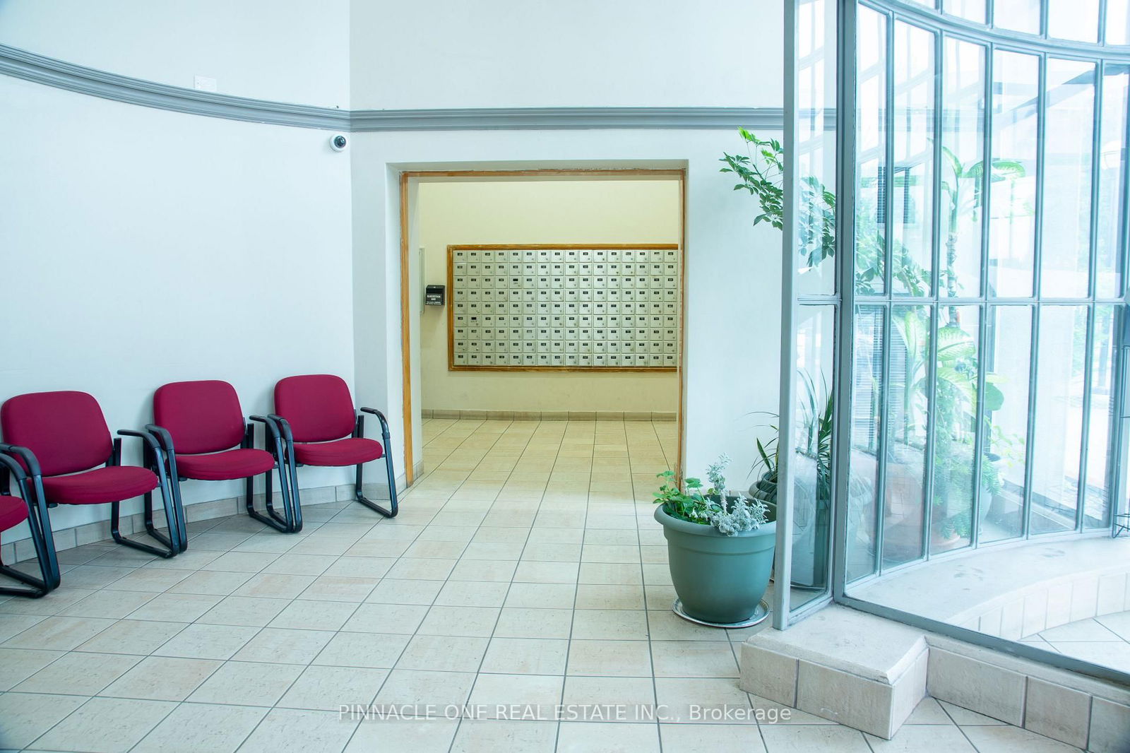 Condo for sale at 517-39 Kimbercroft Court, Toronto, Agincourt South-Malvern West, M1S 5B5 - MLS: E12177112