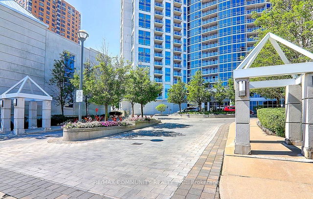 907 - 83 Borough Drive