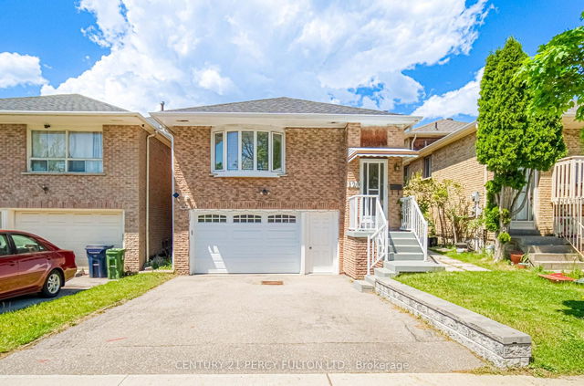 120 Granada Crescent