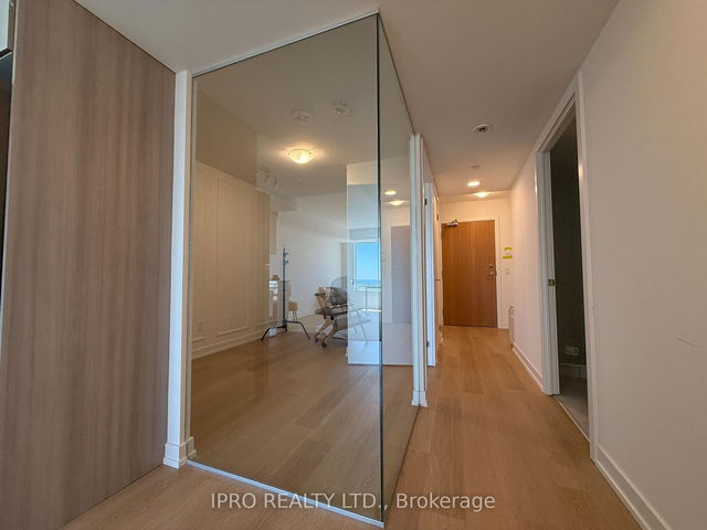 1503 - 1435 Celebration Drive