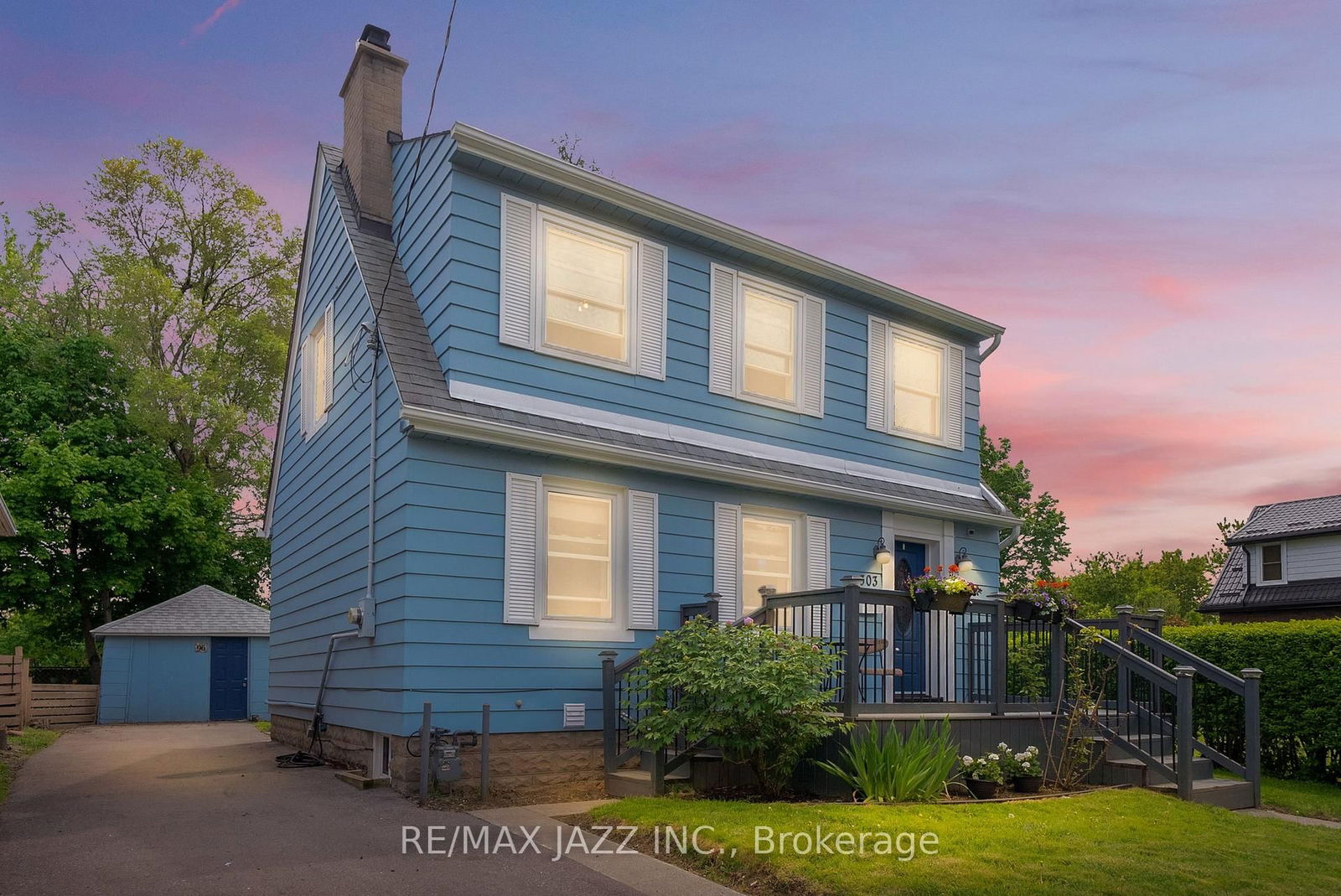 Property at 303 Gliddon