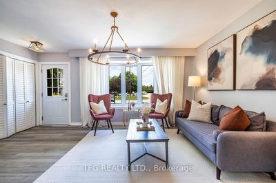 35 Oatley Crt, Clarington - Newcastle image-0-3