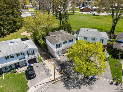 13 Sylvia Crt, Clarington - Newcastle image-0-3