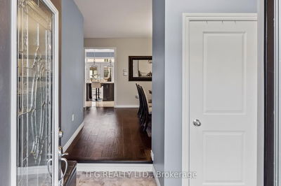 184 Varcoe Rd, Clarington - Courtice image-0-3