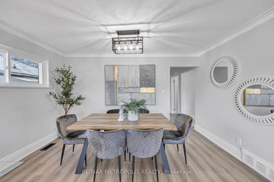769 Markham Rd, Toronto - Woburn image-0-2