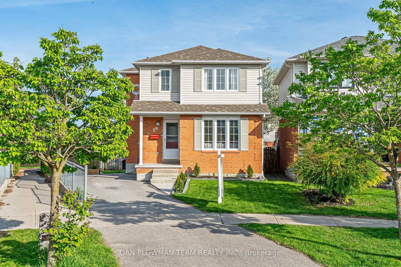 29 Barron Crt, Clarington - Courtice image-0-0
