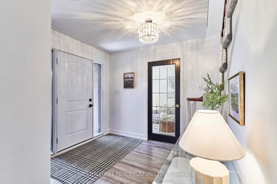 21 Robert Adams Dr, Clarington - Courtice image-0-2