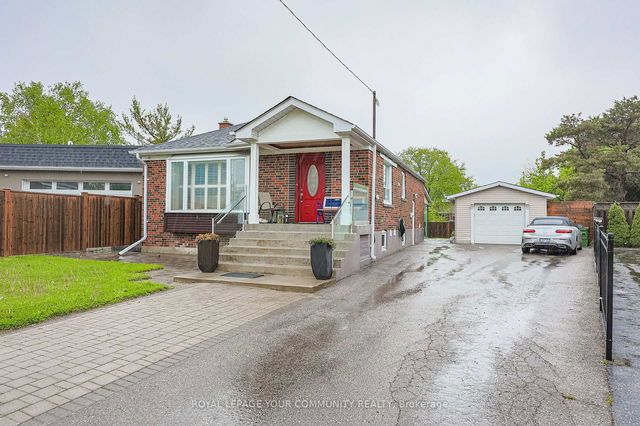 52 Princeway Drive