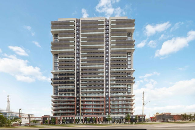 2211 - 2550 Simcoe Street