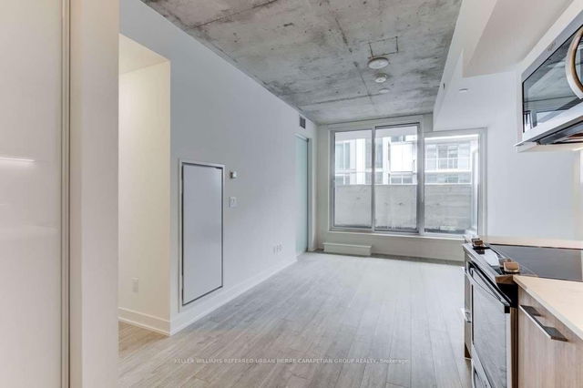 809 - 30 Baseball Place