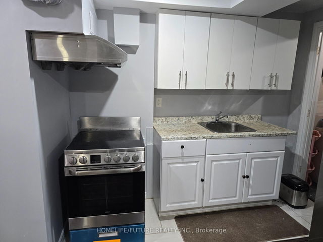 Bsmt - 212 Bonspiel Drive