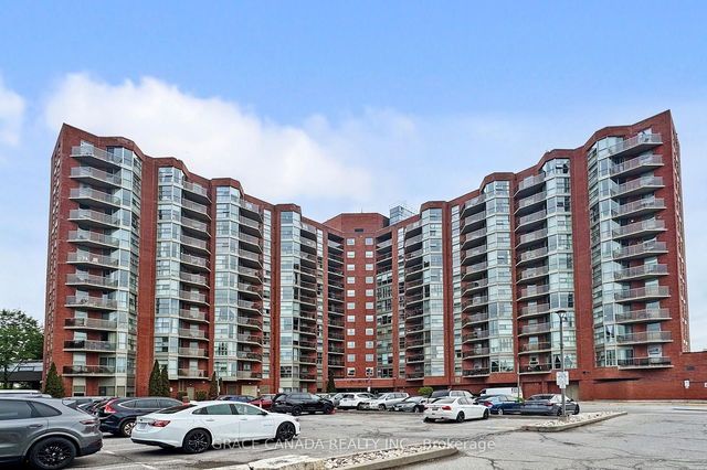 903 - 10 Dean Park Road