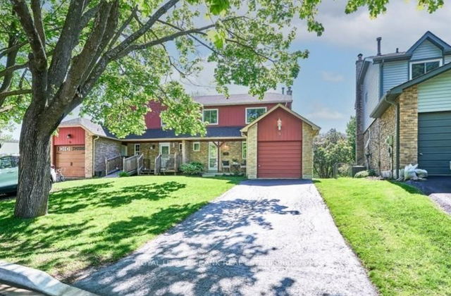 9 Beecroft Court