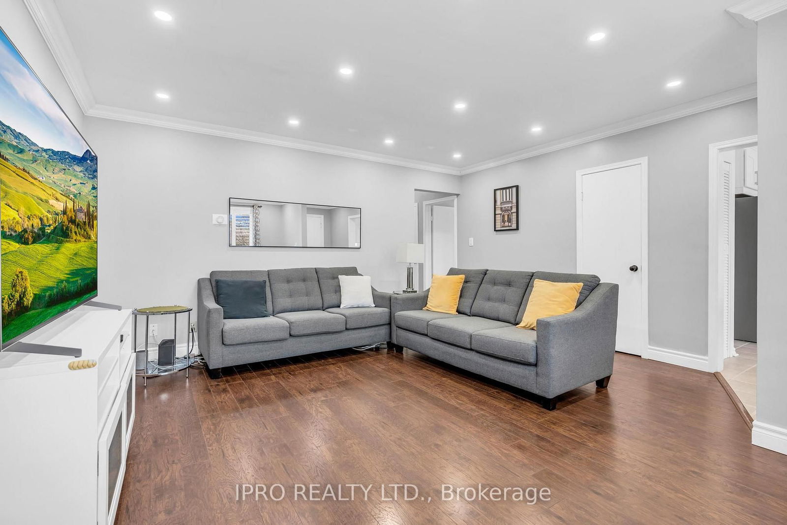 Property at 52 Tulloch
