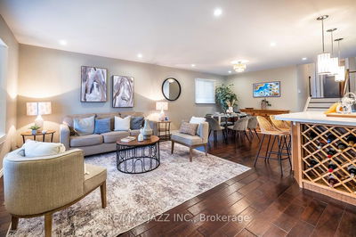 48 Foxhunt Tr, Clarington - Courtice image-0-2