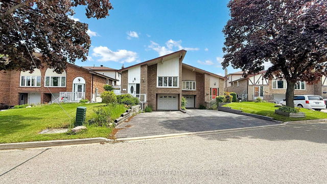 6 Snowhill Crescent