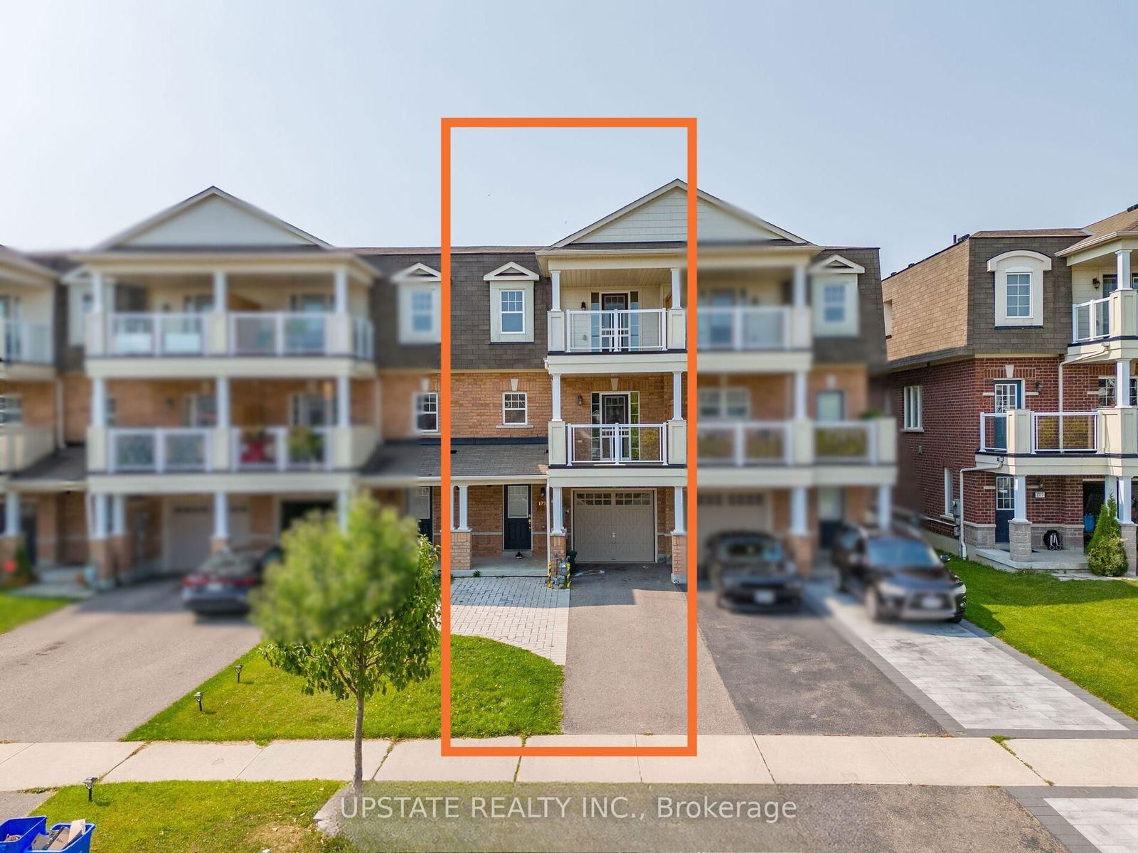 Property at 1773 Carousel