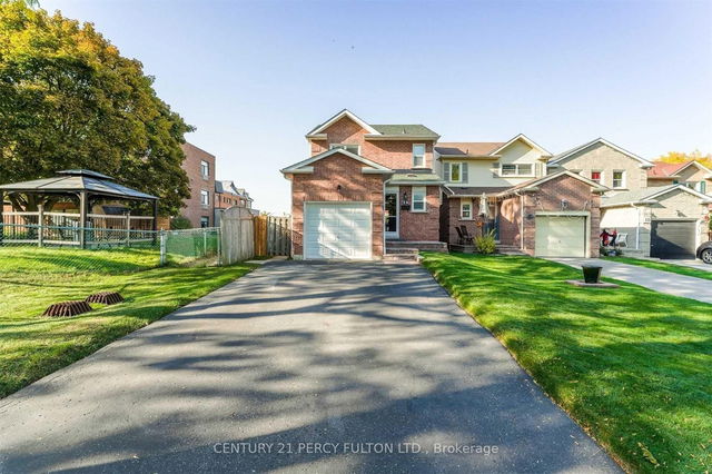 14 Greenfield Crescent
