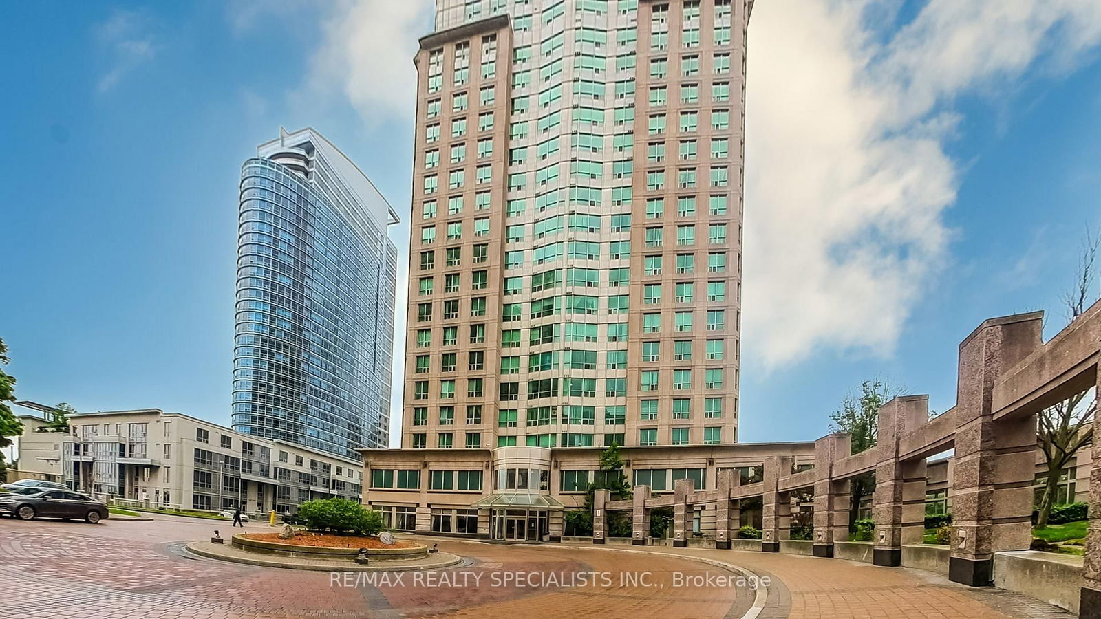 Condo for sale at 1812-8 LEE CENTRE Drive, Toronto, Woburn, M1H 3H8 - MLS: E12182030
