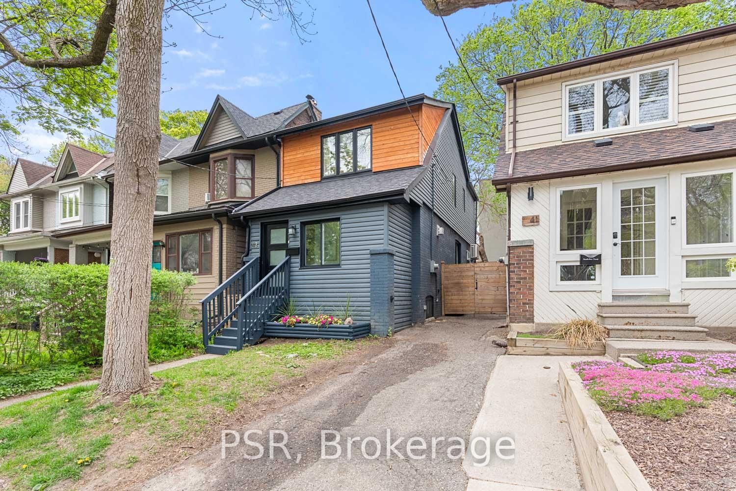 Detached House for sale at 43 Hemlock Avenue, Toronto, Woodbine Corridor, M4L 3E9 - MLS: E12182288