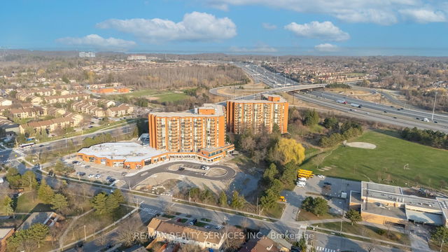 #3 - 30 DEAN PARK Road