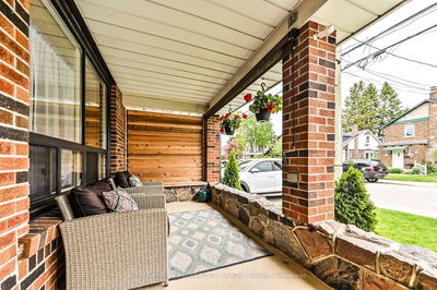 16 Eastwood Ave, Toronto - Birchcliffe-Cliffside image-0-2