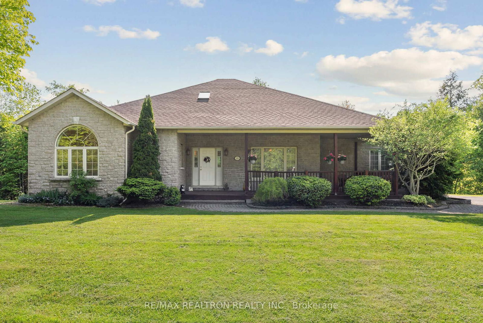 Property at 20 Grouse