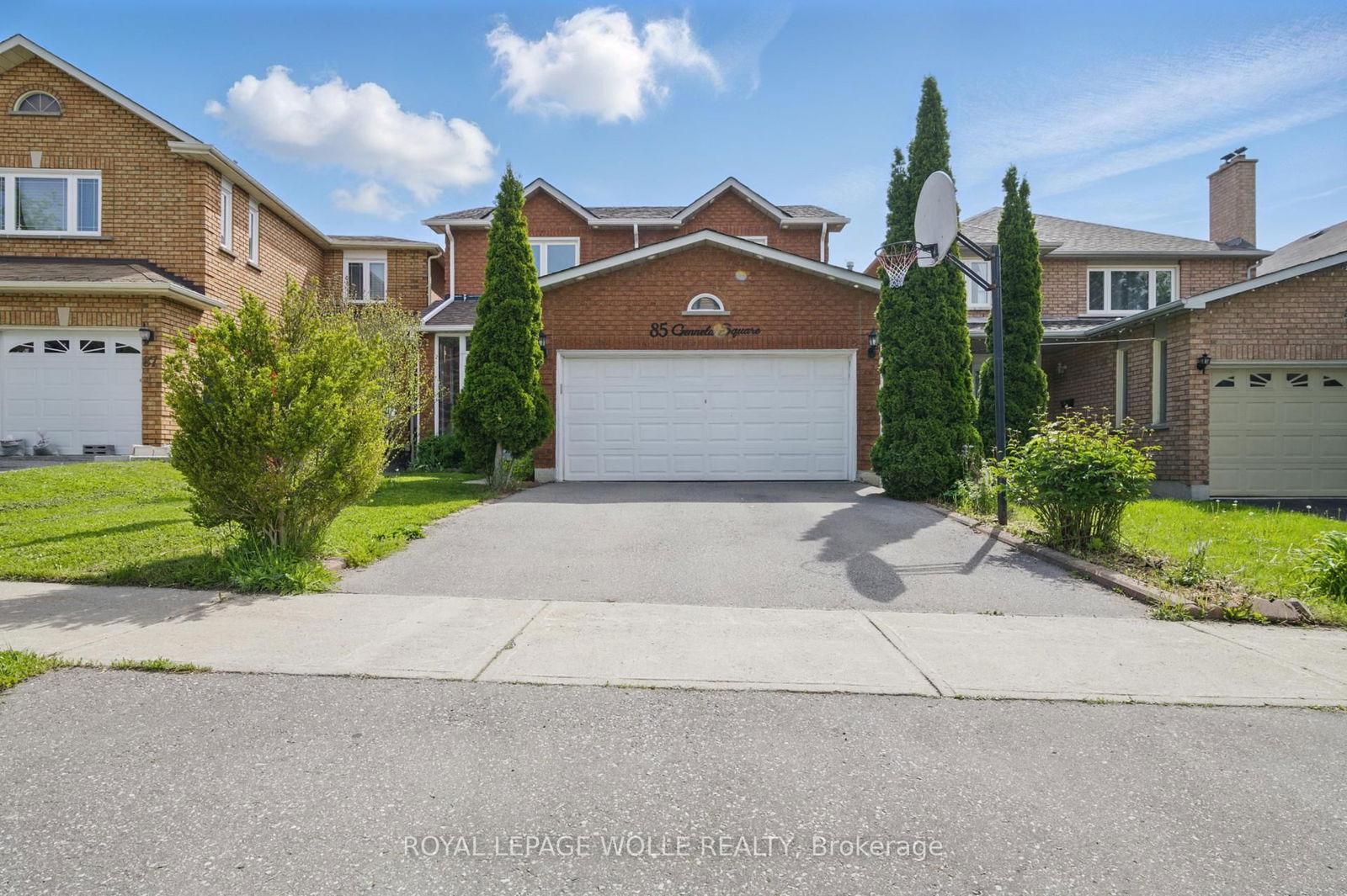 Detached House for sale at 85 Gennela Square, Toronto, Rouge E11, M1B 5M7 - MLS: E12182876