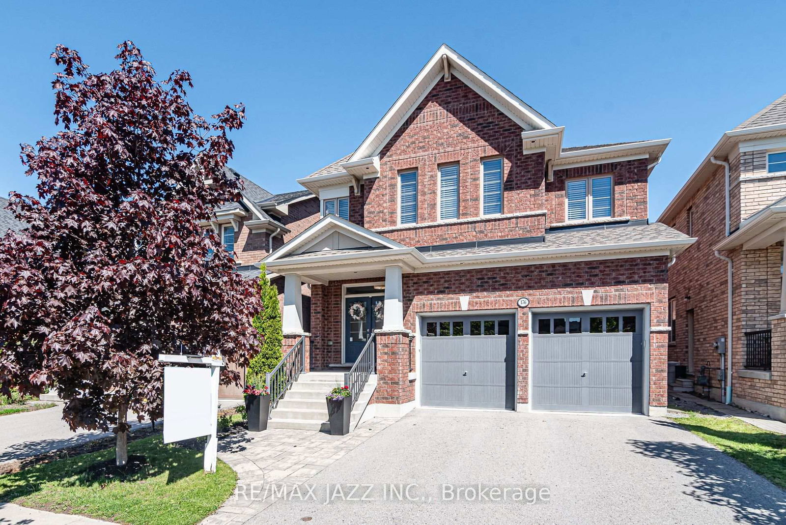 Property at 176 Dance Act