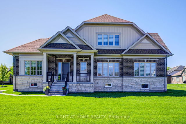 42 Waterbury Crescent