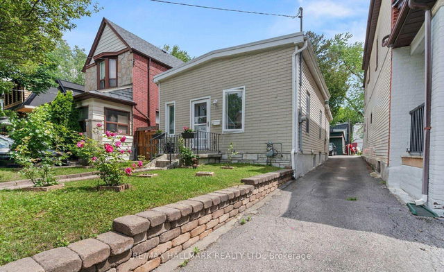 161 Ashdale Avenue